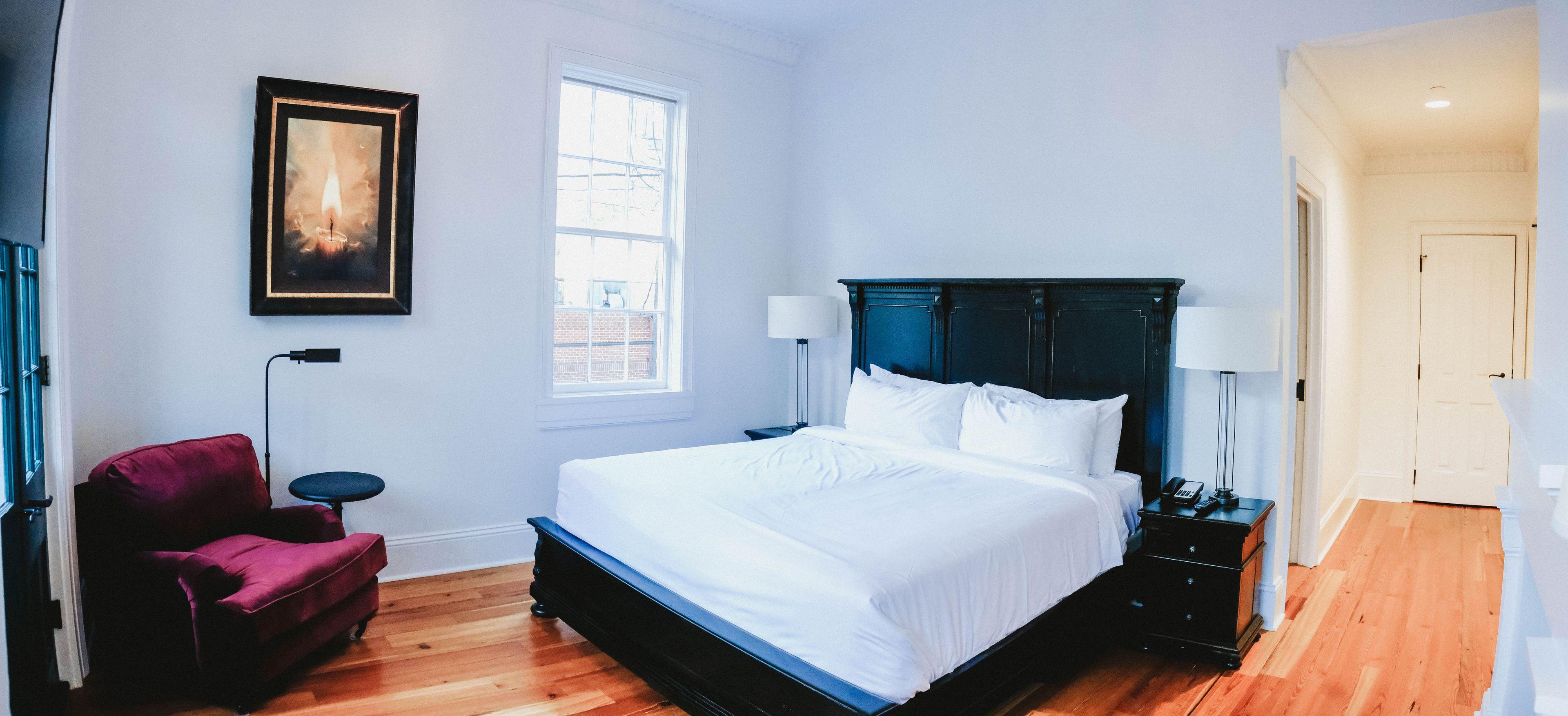 Hotel Royal Frenchmen And Bar New Orleans