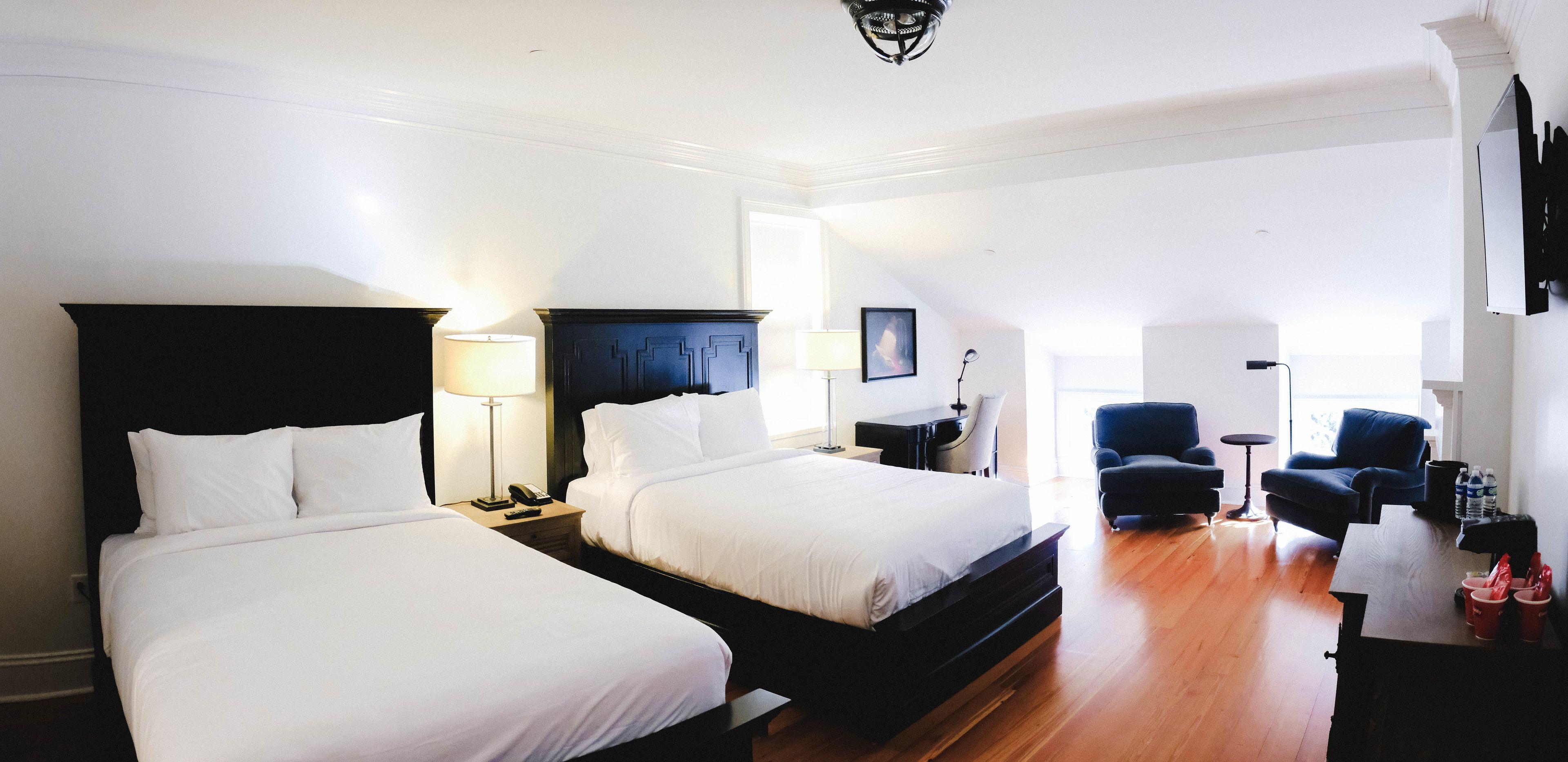 Hotel Royal Frenchmen And Bar New Orleans