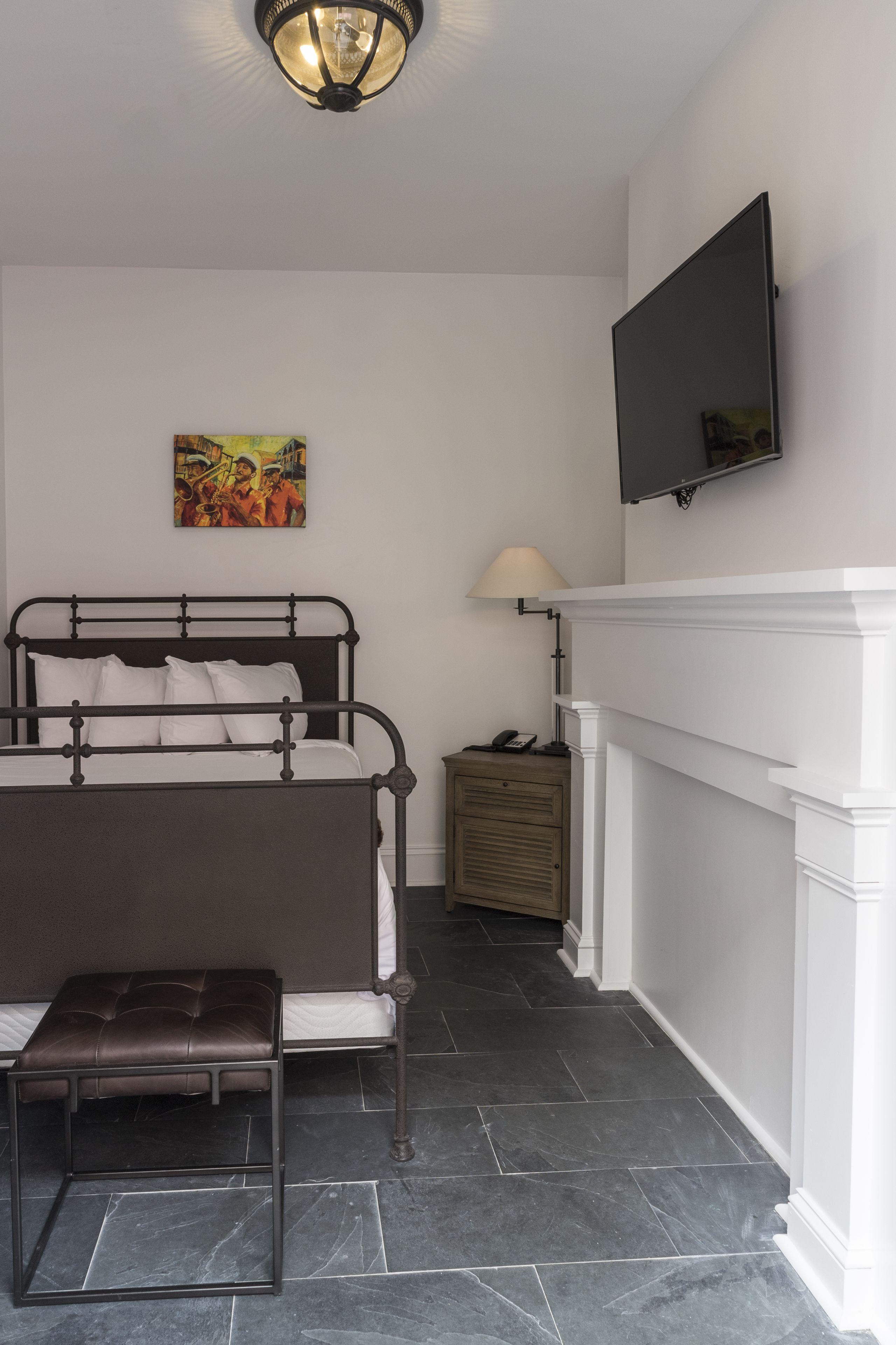 Hotel Royal Frenchmen And Bar New Orleans