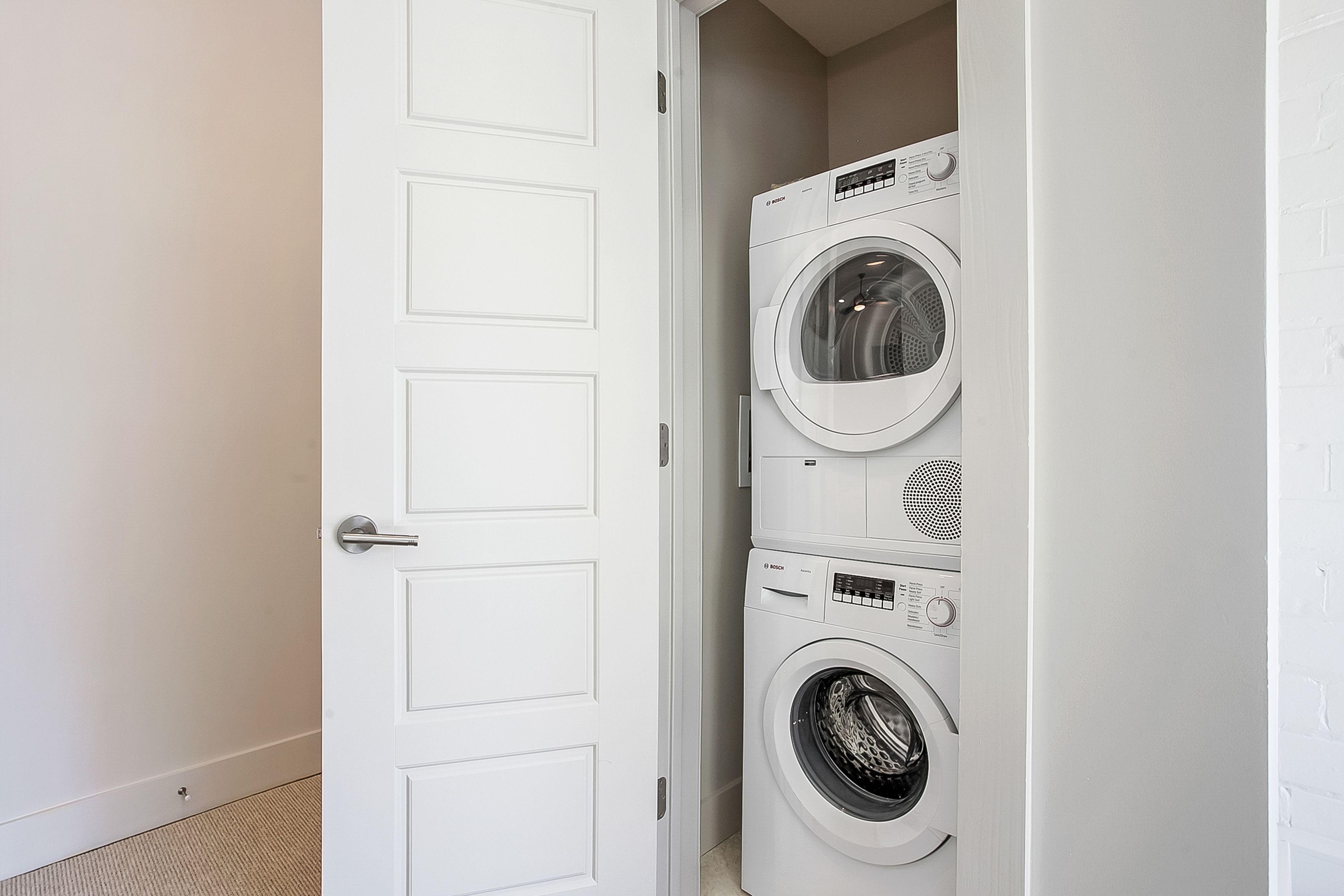 California Building By Hosteeva *