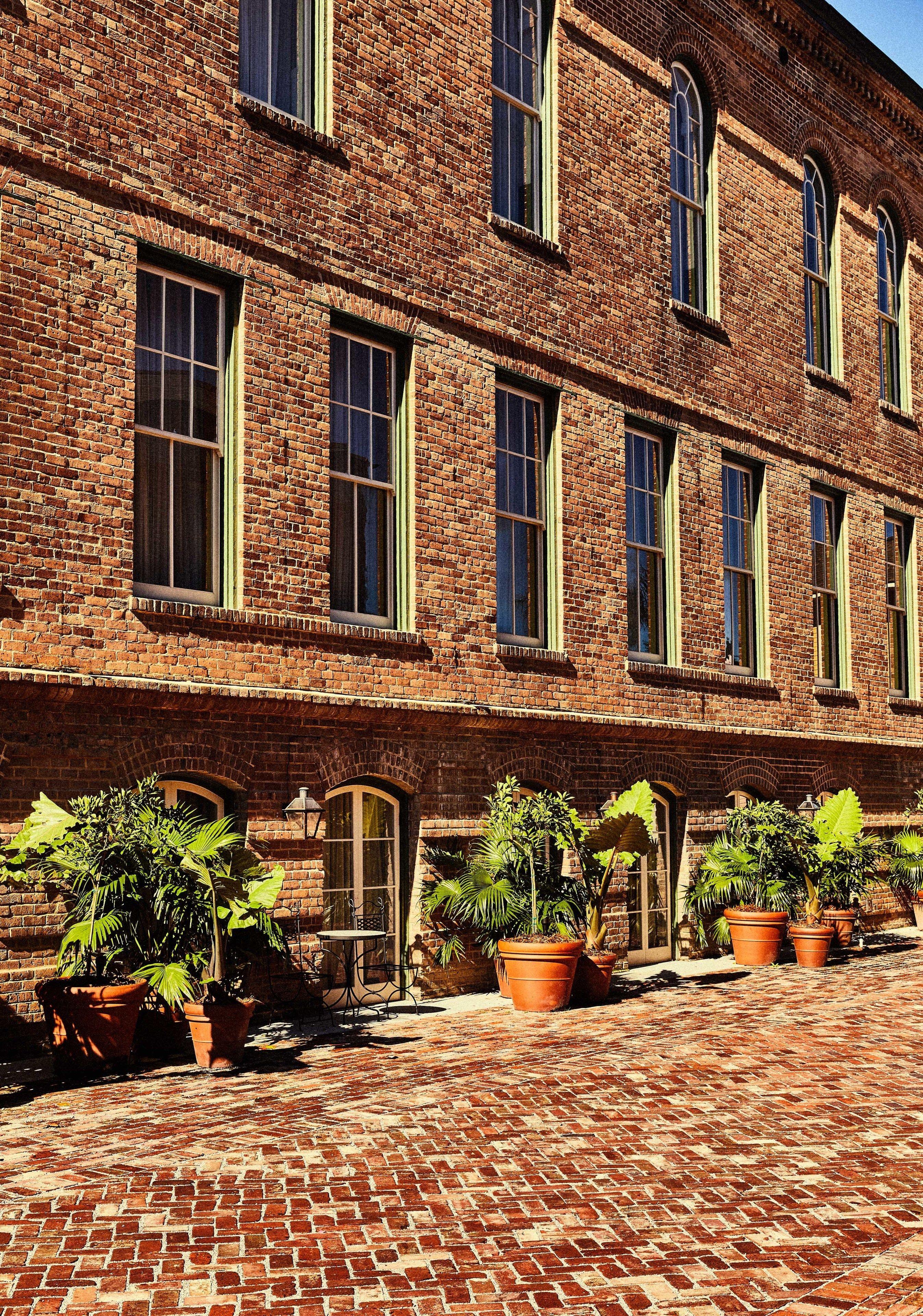 Peter And Paul, An Ash Hotel