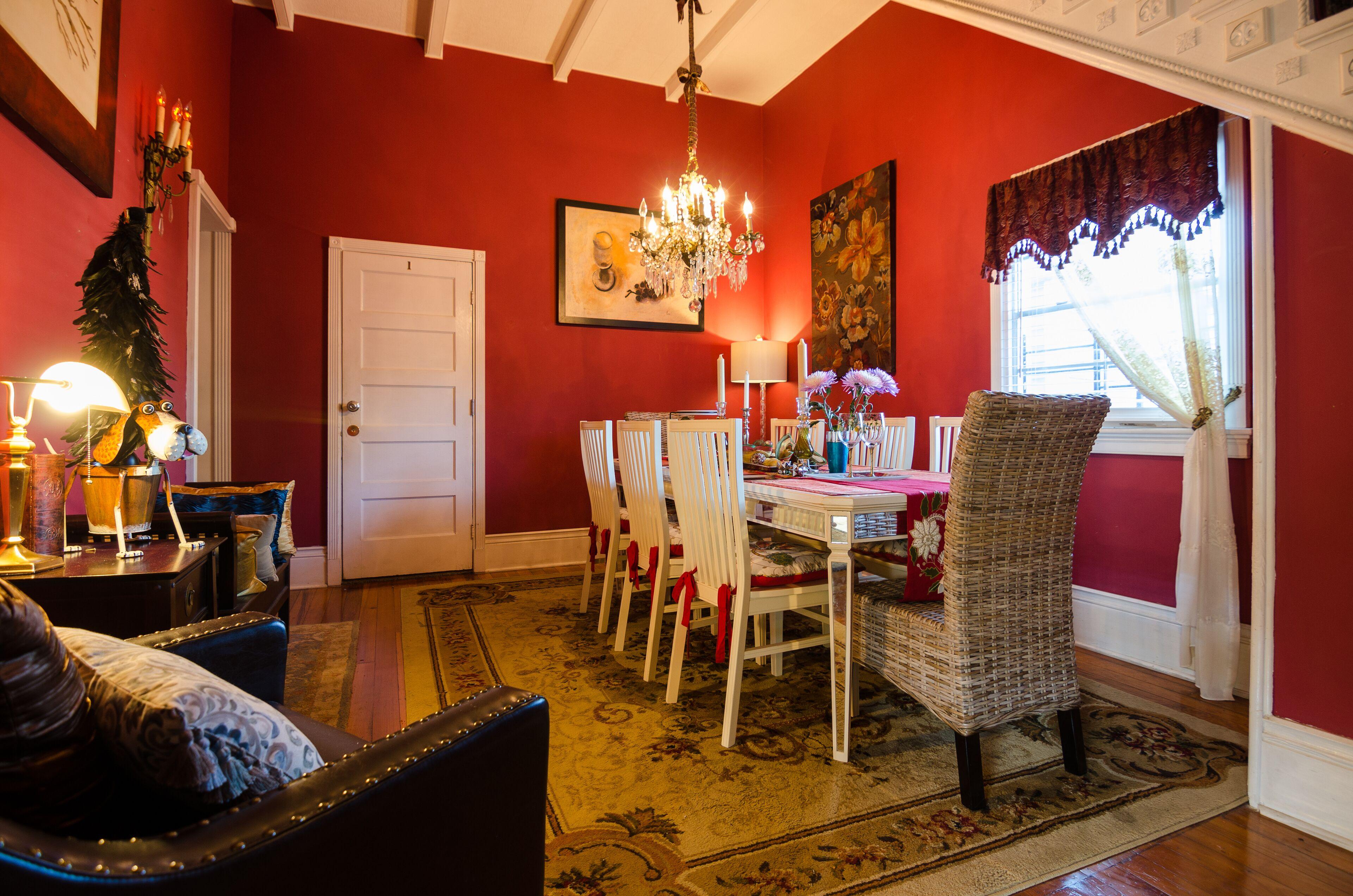 Hostel Madame Isabelle's House