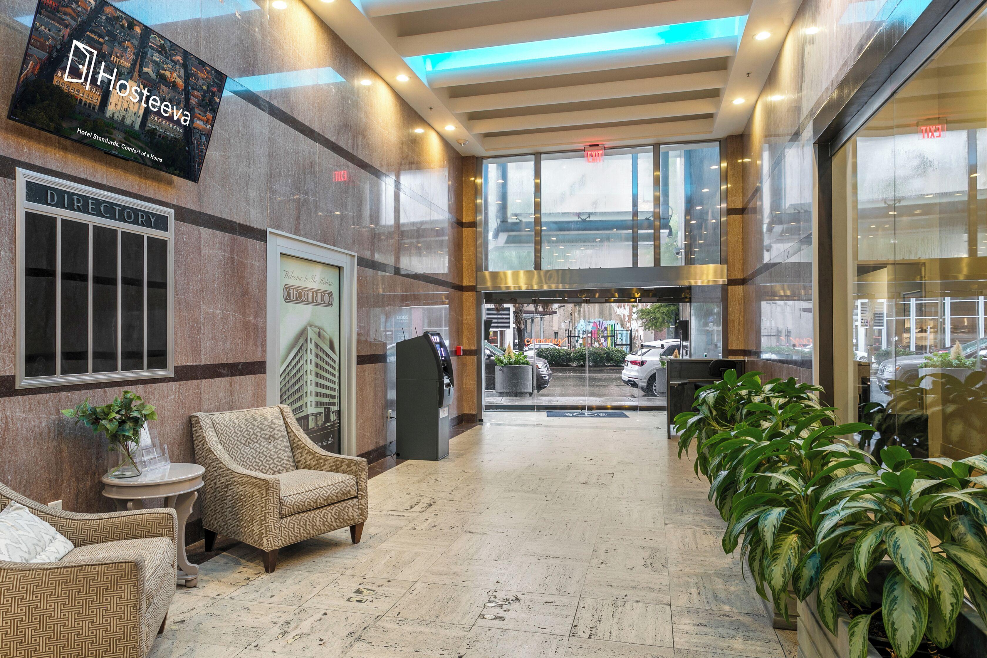 Spacious 4br Luxury Steps To French Quarter Aparthotel New Orleans