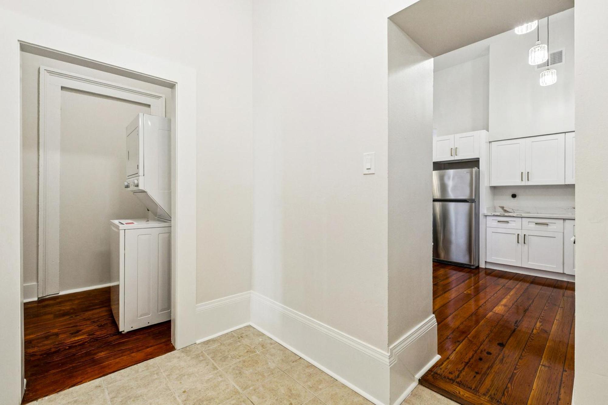 Stylish & Spacious In *