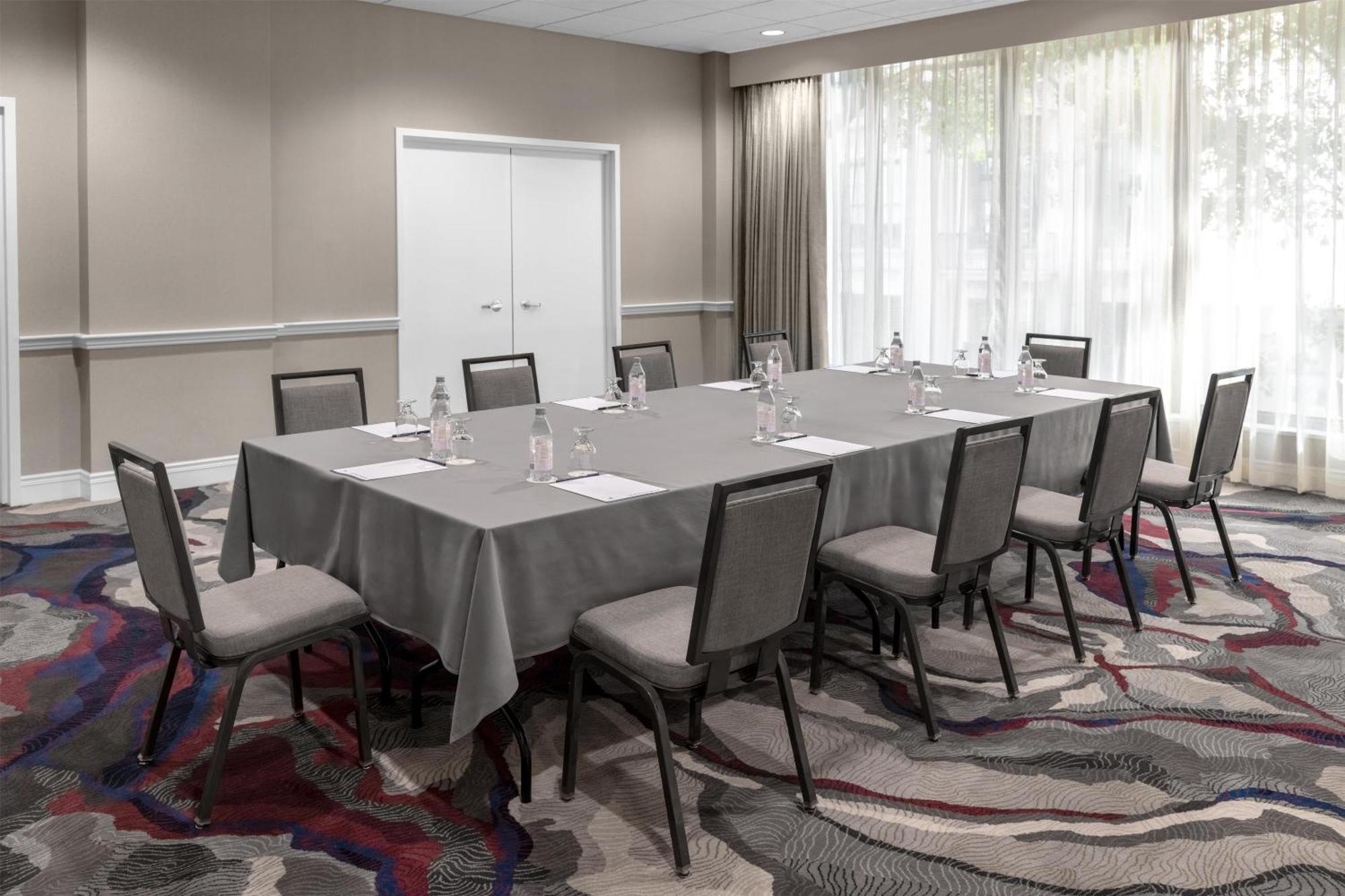 Hotel Doubletree By Hilton New Orleans