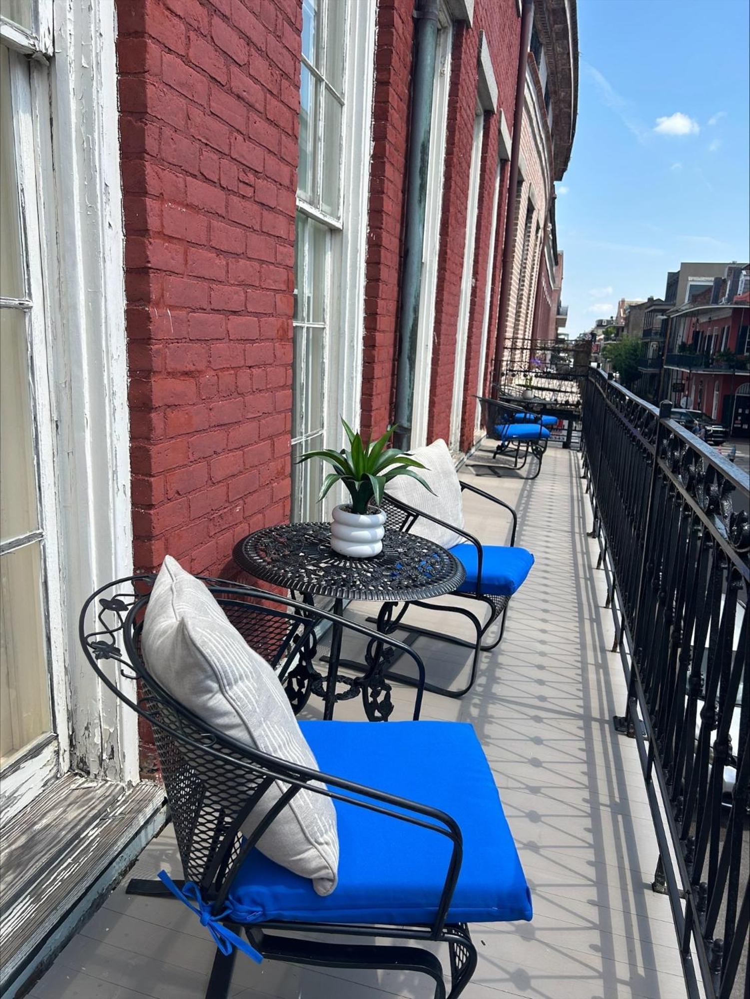 Hotel Grenoble House New Orleans