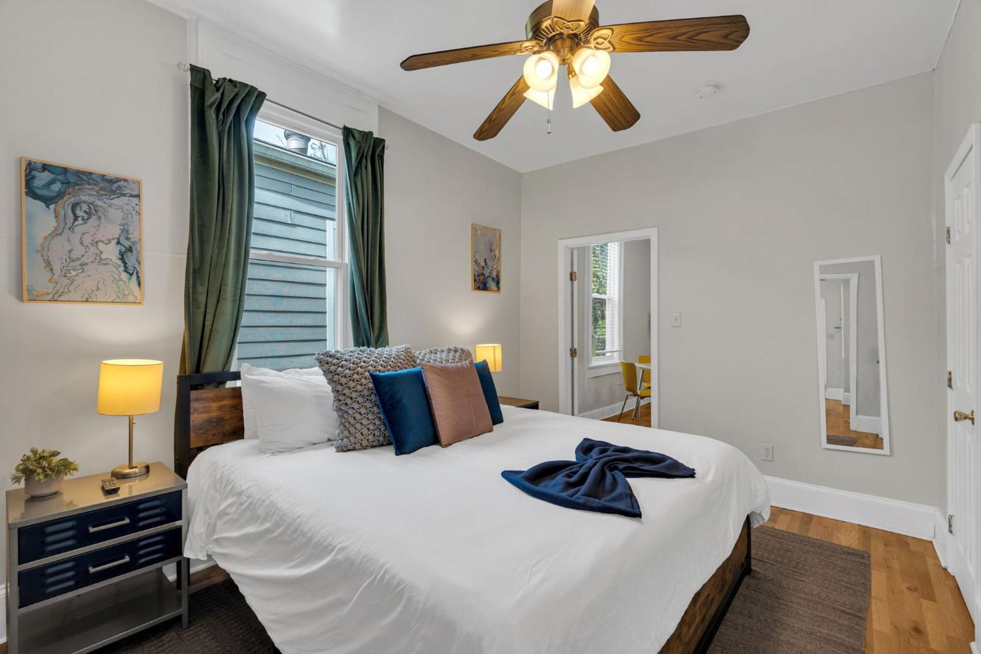 Victorian Shotgun Near Fq & Superdome *