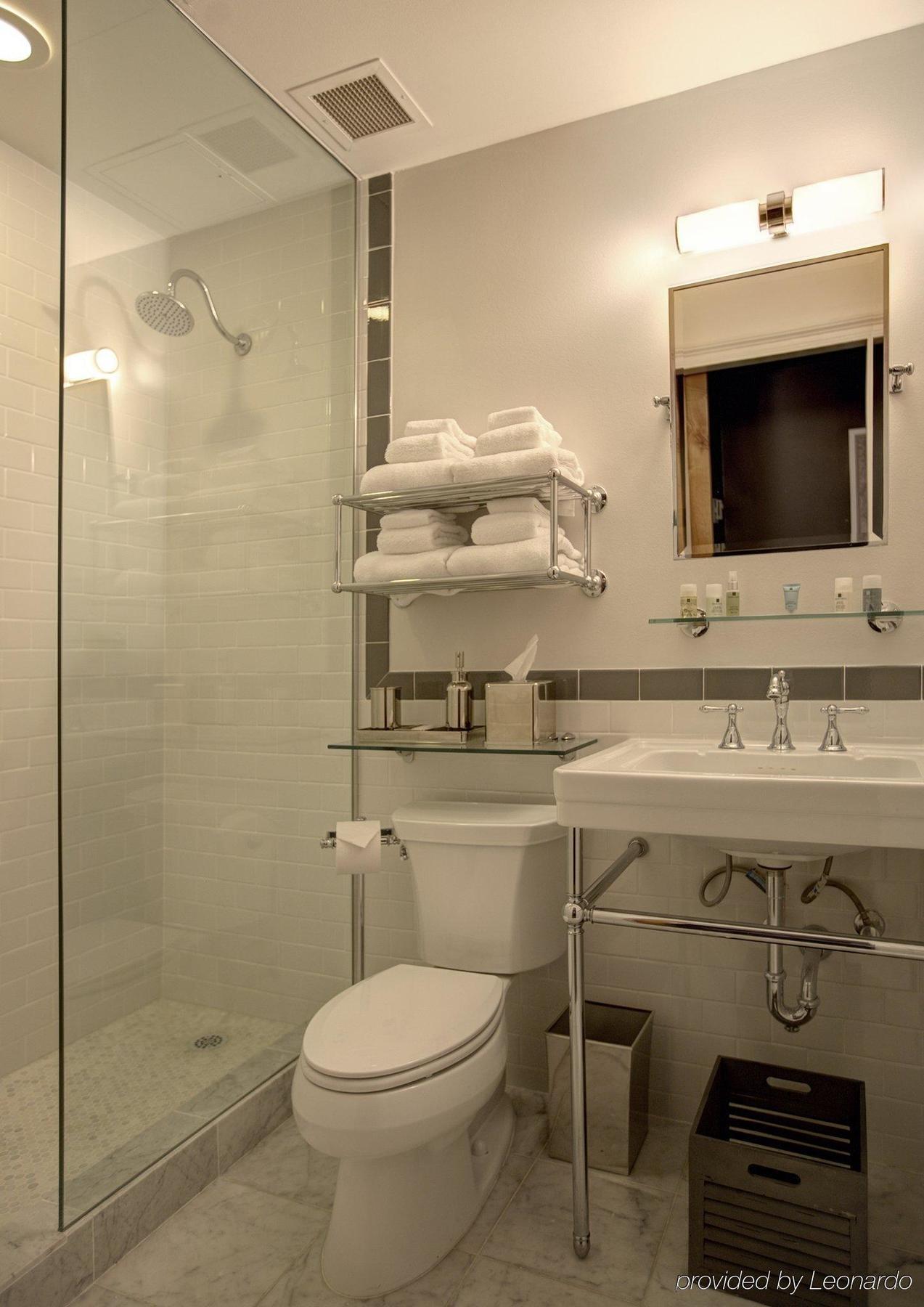 Q&c And Bar New Orleans, Autograph Collection New Orleans