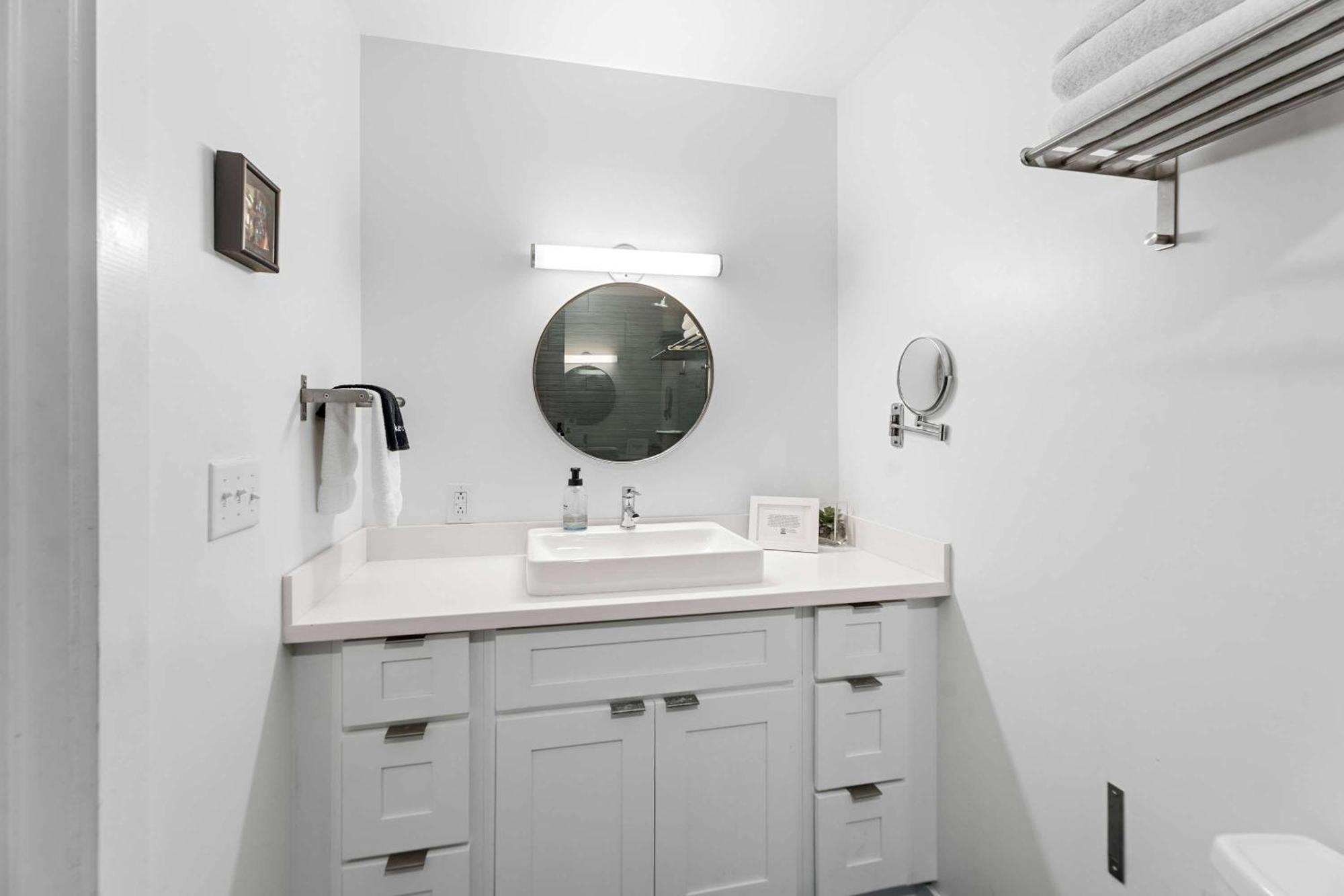 The Moon Quonset Hut Vacation Heated & Chilled Pool New Orleans