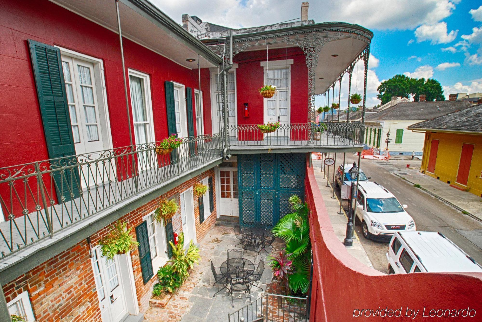 On St. Peter, A French Quarter Inn