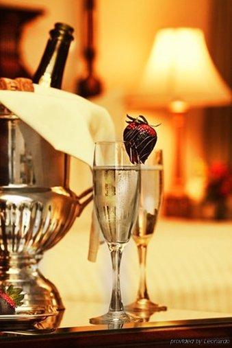 Inn On St. Peter, A French Quarter New Orleans