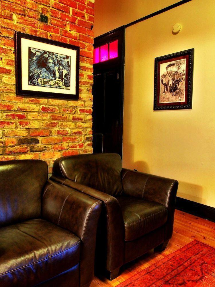 Royal Street Inn & Bar Inn