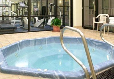 Courtyard By Marriott Downtown Near The French Quarter Hotel 3*
