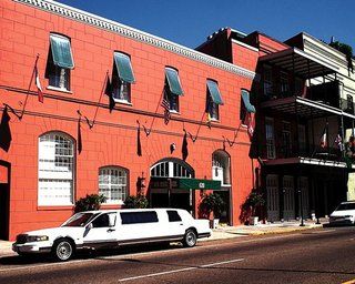 Plaza Downtown Hotel 3*