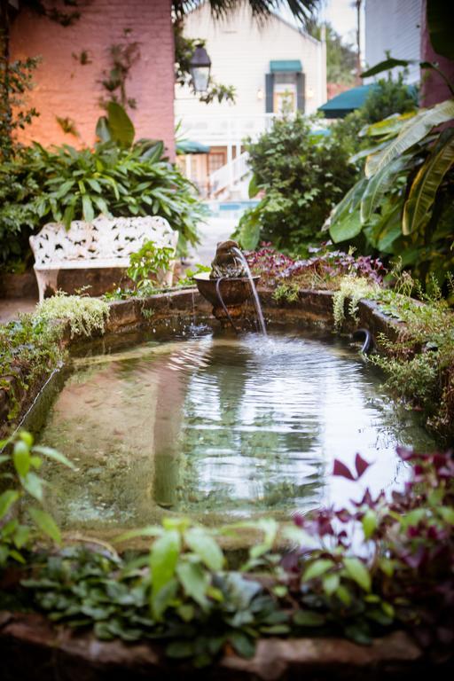 Hotel Lamothe House A French Quarter