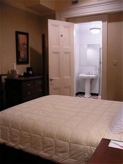 The Prytania Oaks Inn 2*