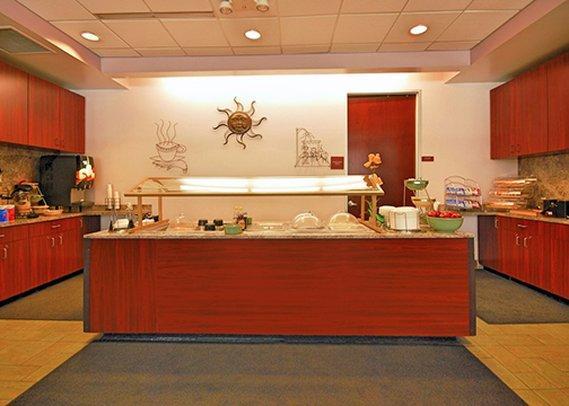 Moxy Downtown/french Quarter Area New Orleans