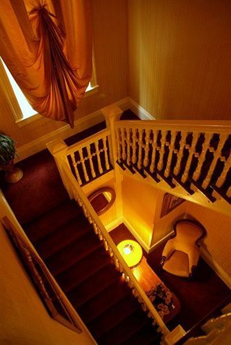 Cornstalk Inn 3*