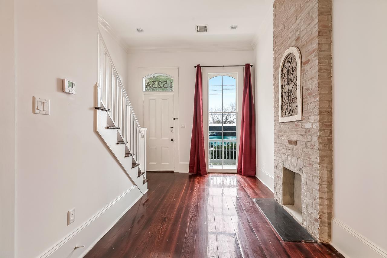 Charming 2br On Carondelet By Hosteeva Apartment *