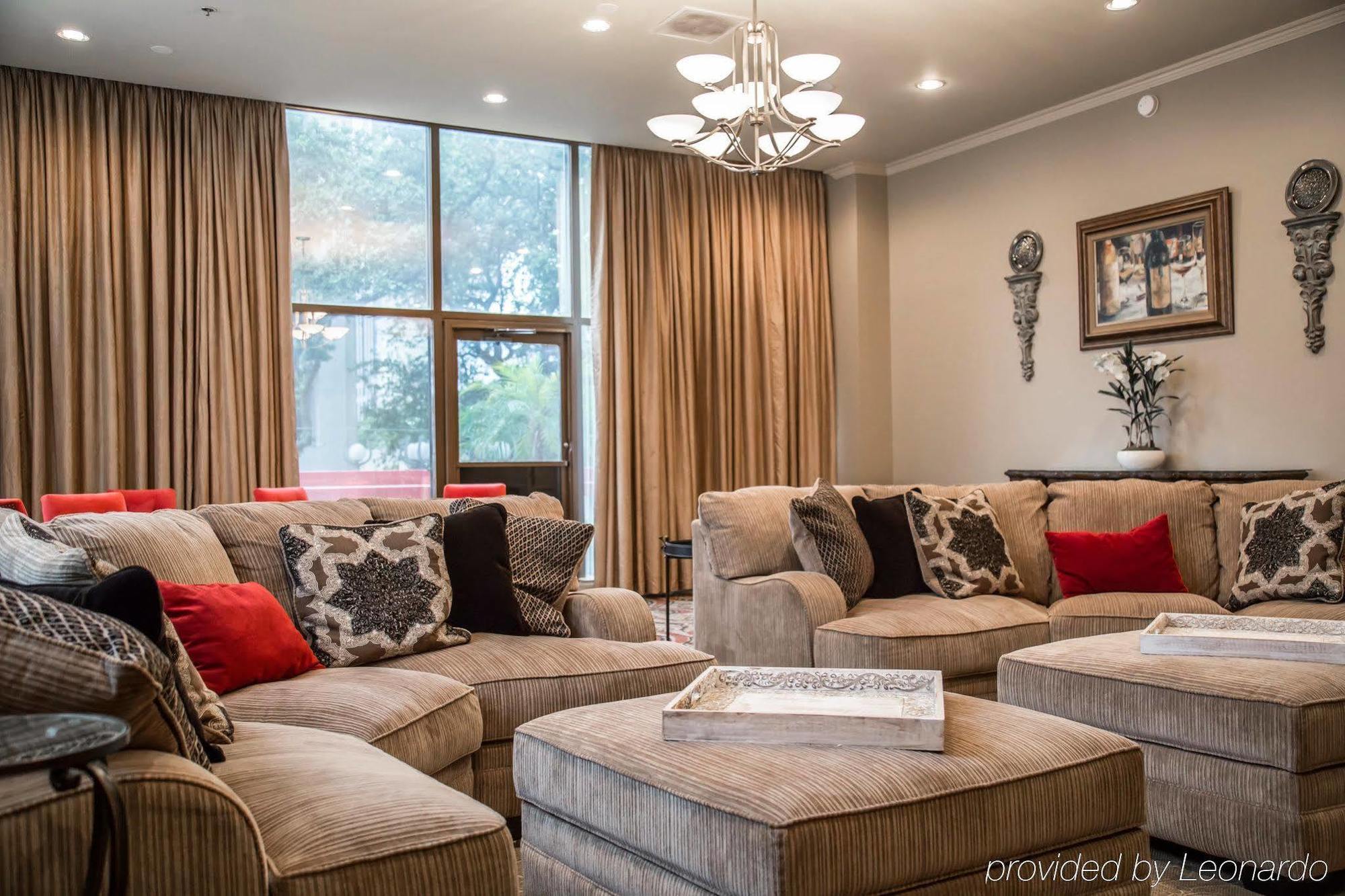 Blake New Orleans, Bw Signature Collection