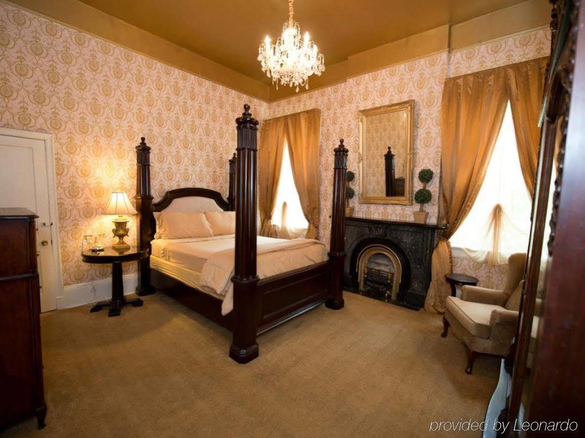 Inn Cornstalk 3*