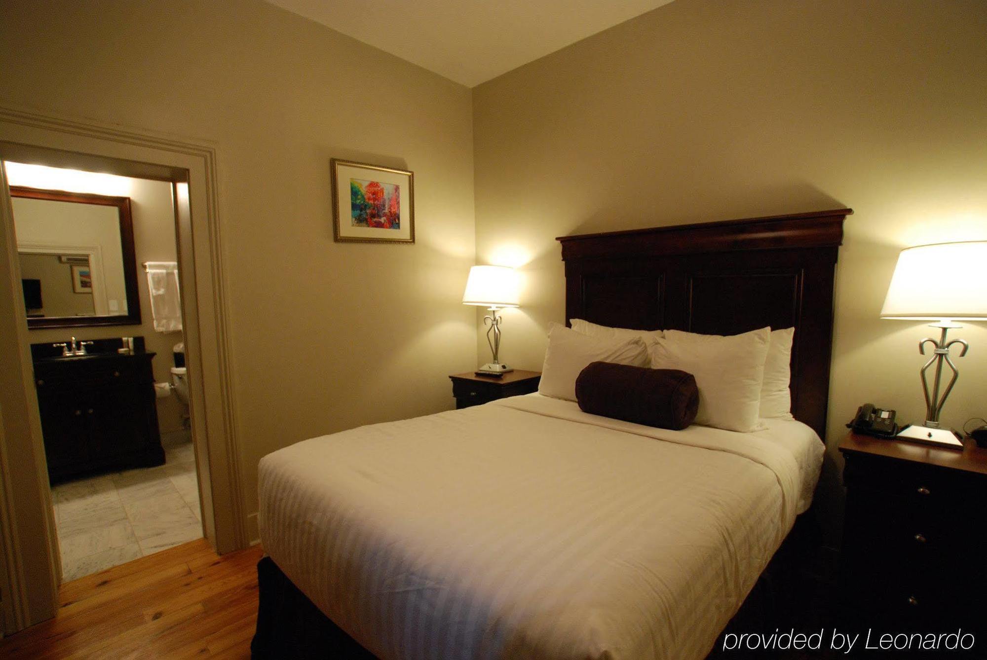 On St. Peter, A French Quarter