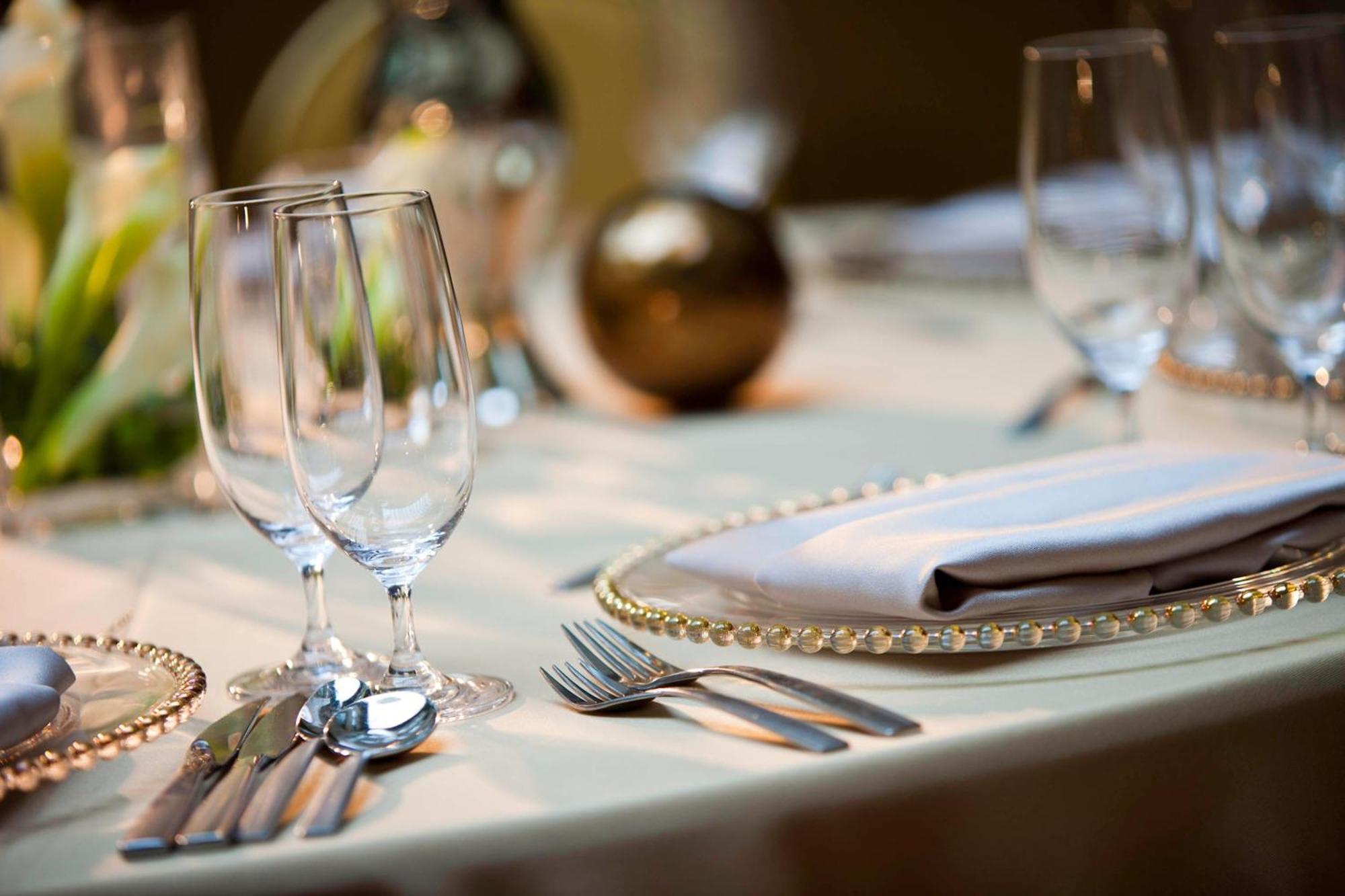 Renaissance Arts Warehouse District