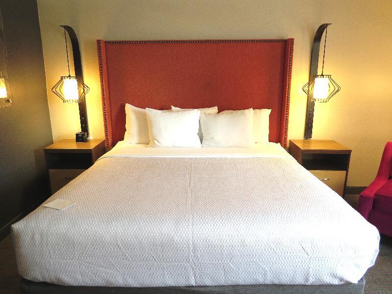 La Quinta & By Wyndham Downtown Hotel 3*