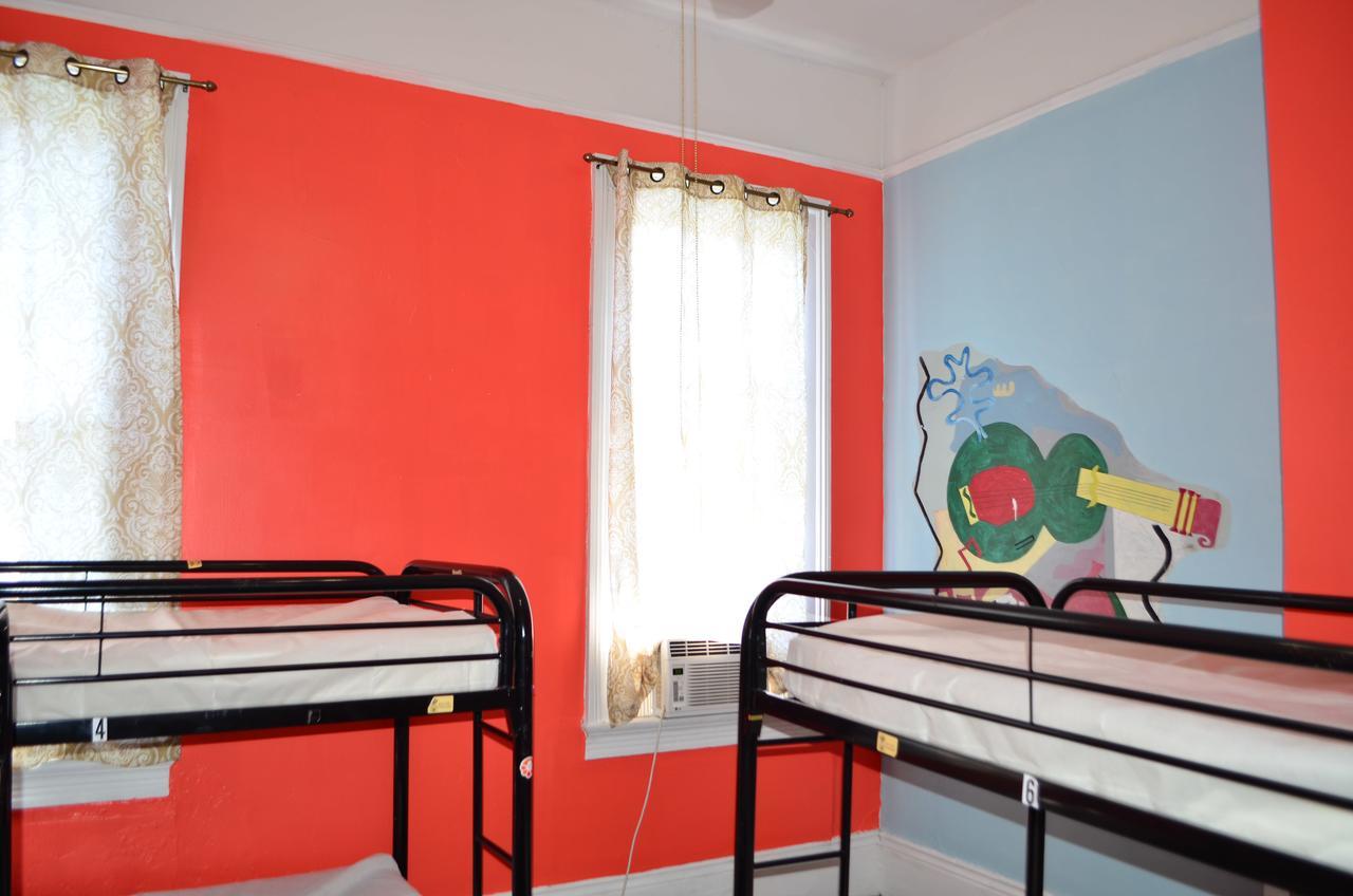 India House Hostel *