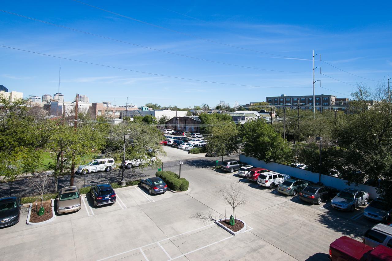 Aparthotel Modern, Spacious With Luxury Amenities 3*