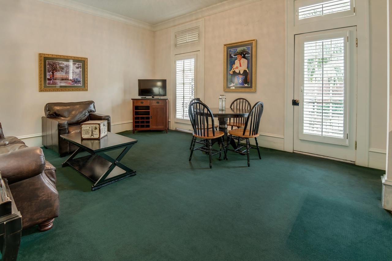 Chateau Orleans Aparthotel New Orleans