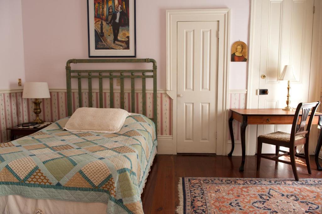 Fairchild House Bed & Breakfast 3*