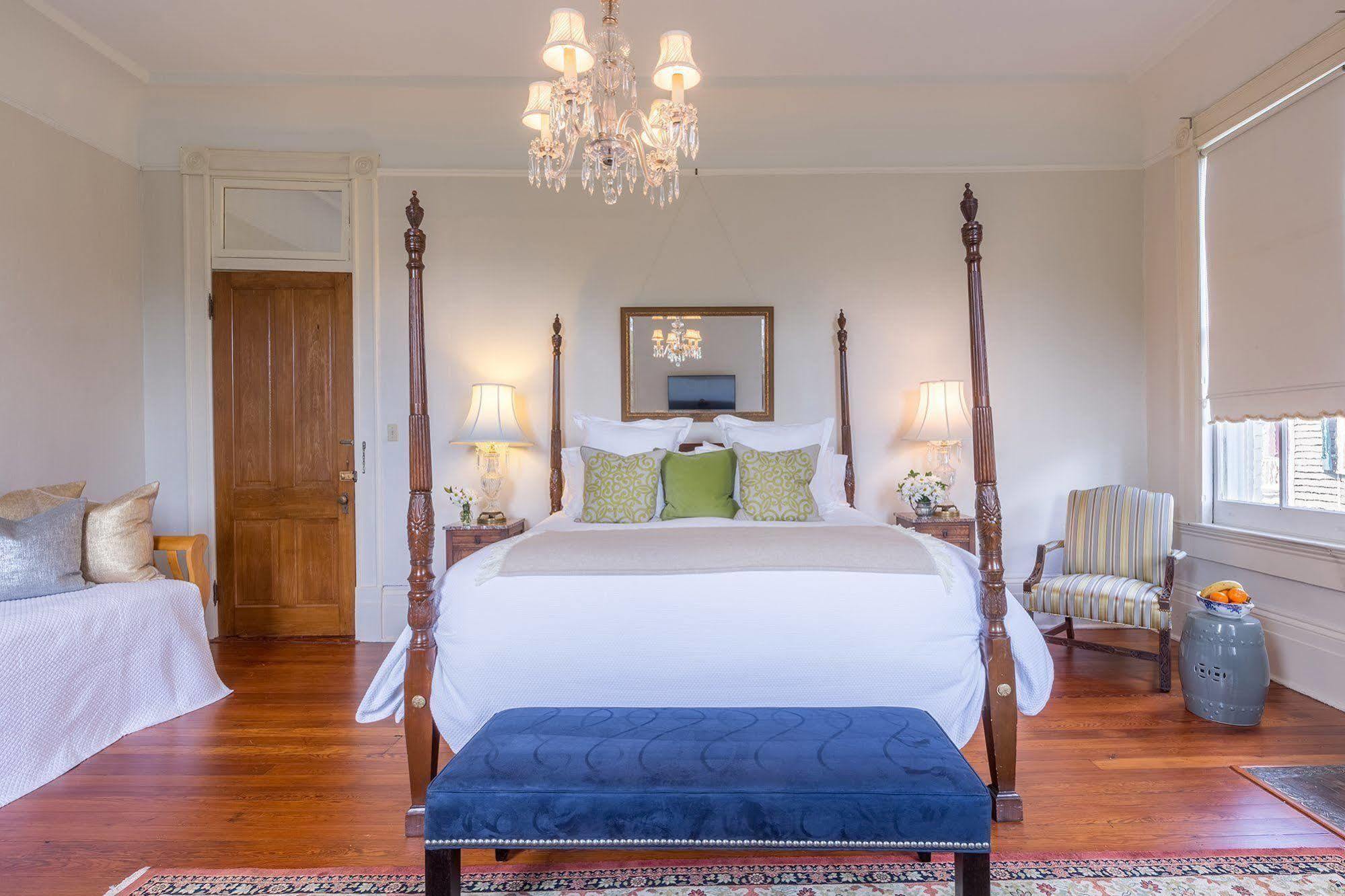 Sully Mansion 3* New Orleans