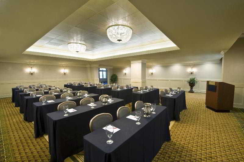 Four Points By Sheraton French Quarter Hotel
