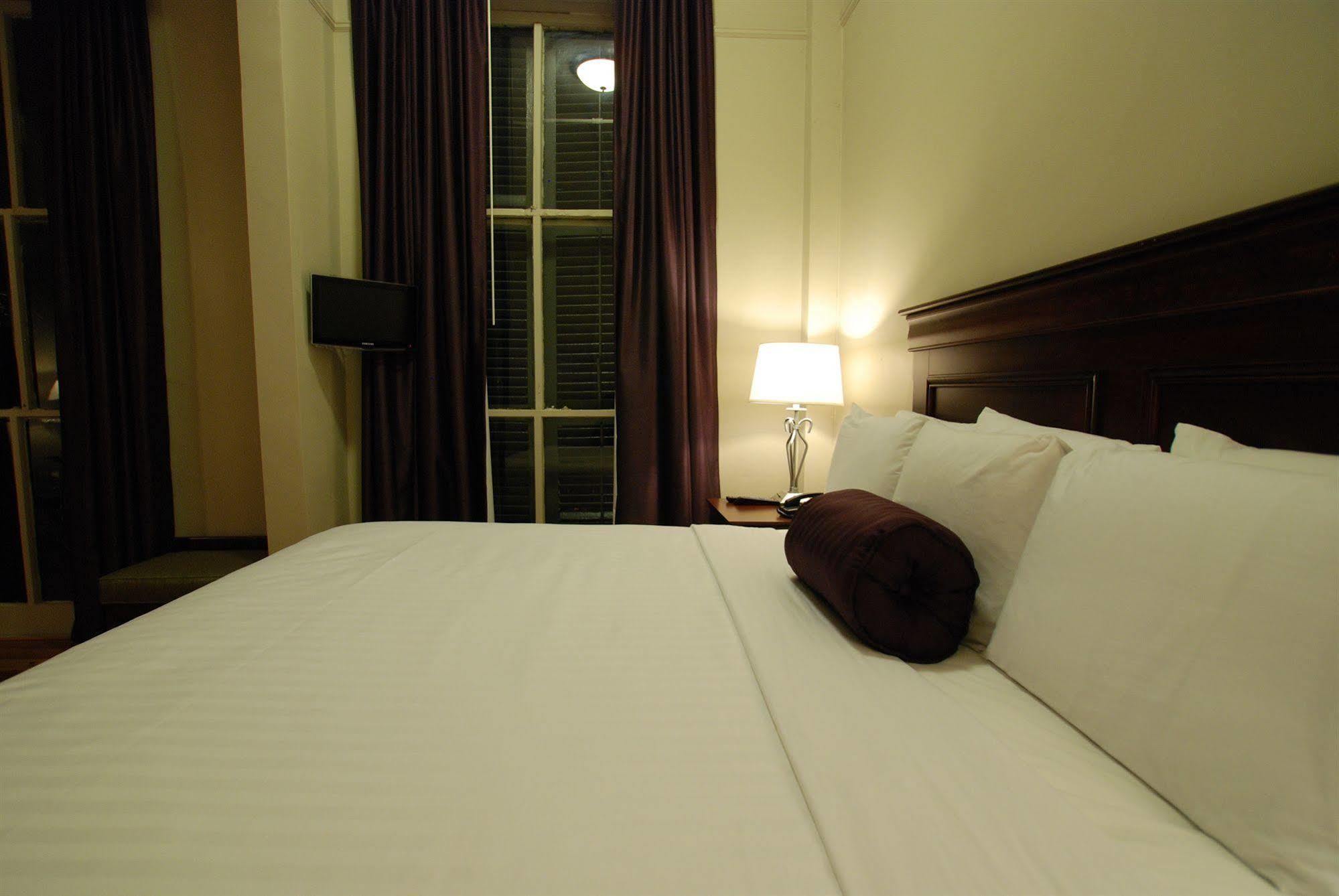 On St. Ann, A French Quarter 3*