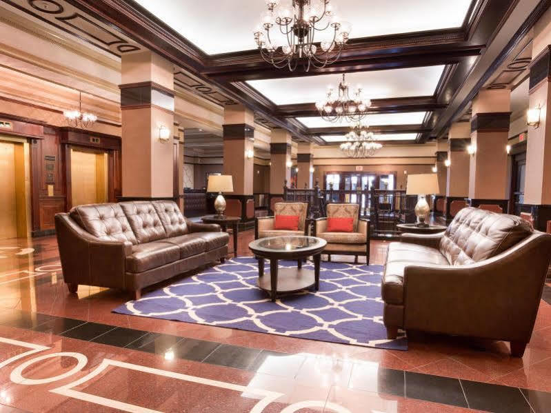 Drury Plaza 3*