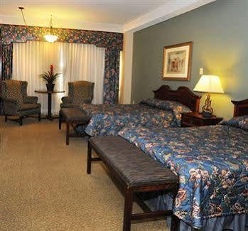 Brent House Hotel 3*