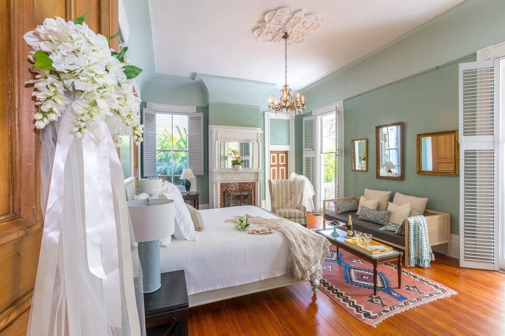 Sully Mansion Hotel 3*