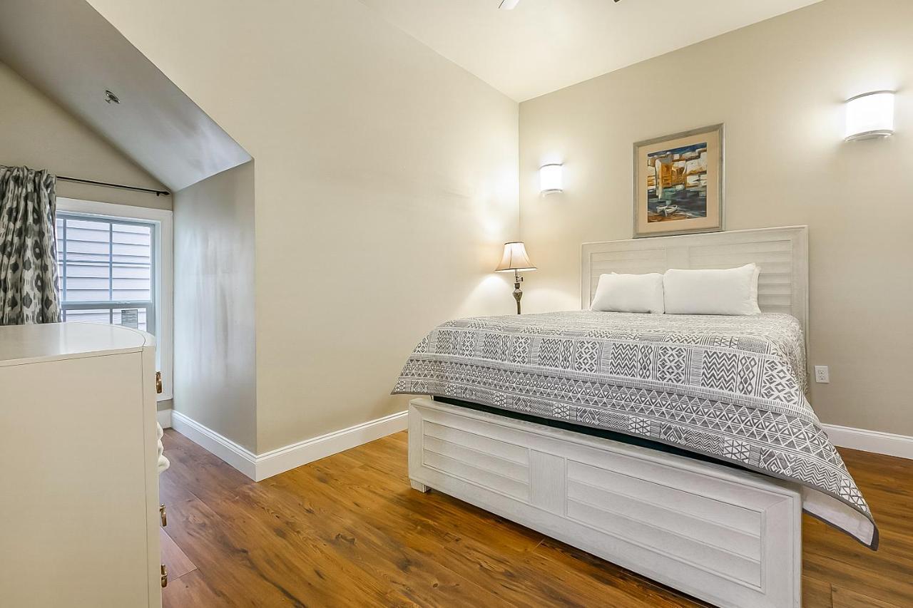 St Charles Ave Urban Retreat With Luxury Amenities * New Orleans