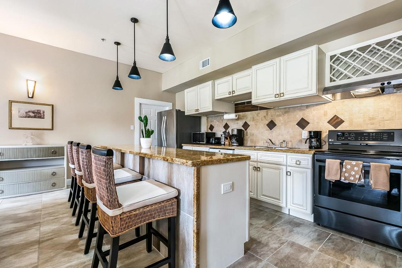 Modern 5br In Nola Apartment *