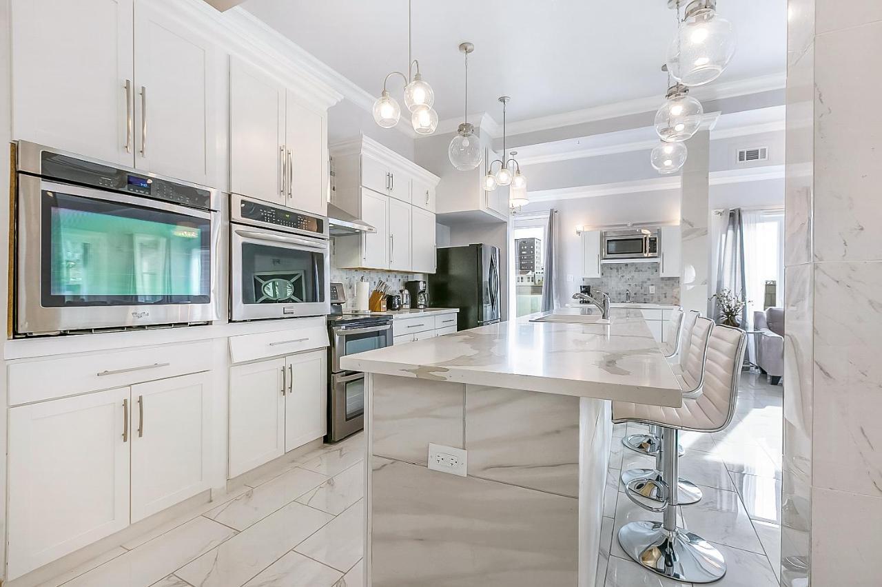 Apartment Stunning Penthouse In The Heart Of The *