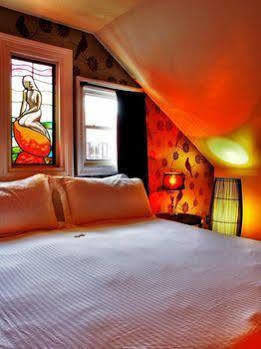 Royal Street Inn & Bar New Orleans