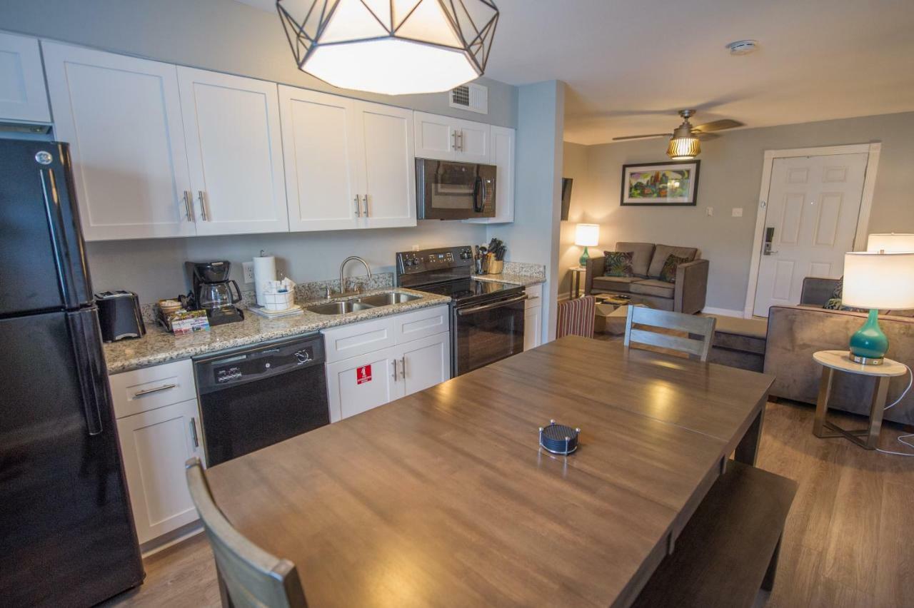 Frenchmen Orleans At 519, Ascend Collection New Orleans