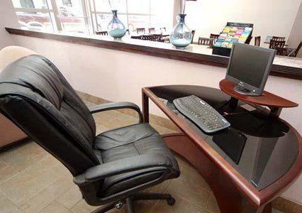 Moxy Downtown/french Quarter Area Hotel 4*