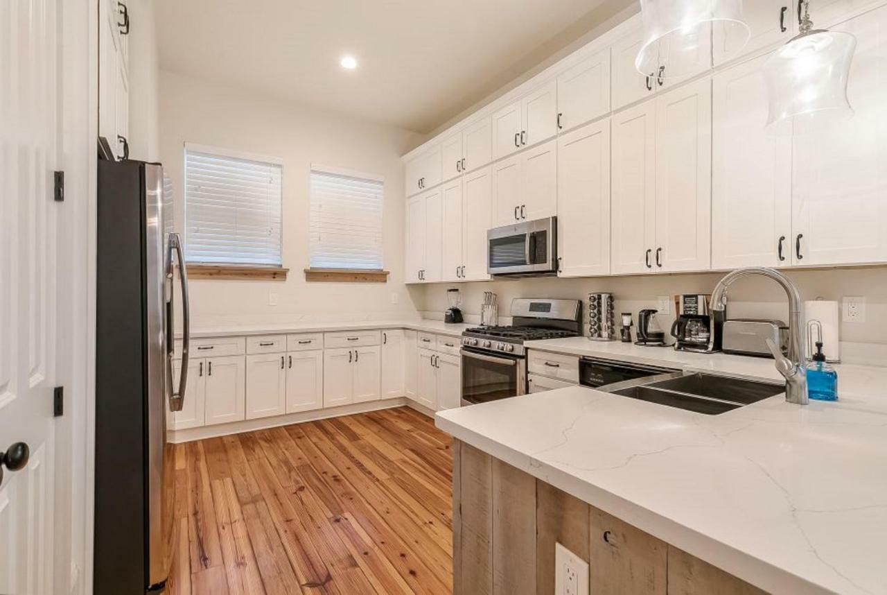 Fabulous With Views * New Orleans