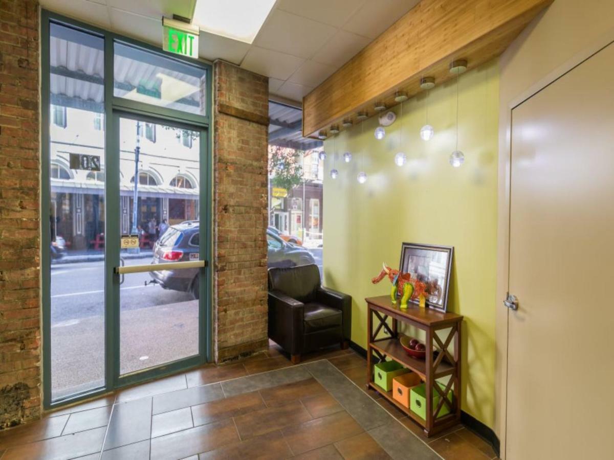 Gorgeous - Walk To French Quarter