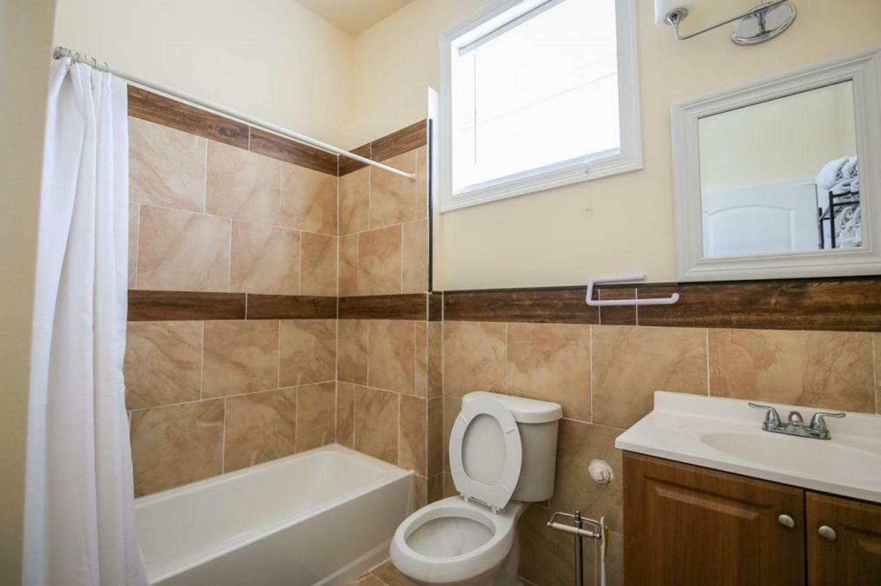 Stylish 4br In Downtown By Hosteeva Aparthotel 4*