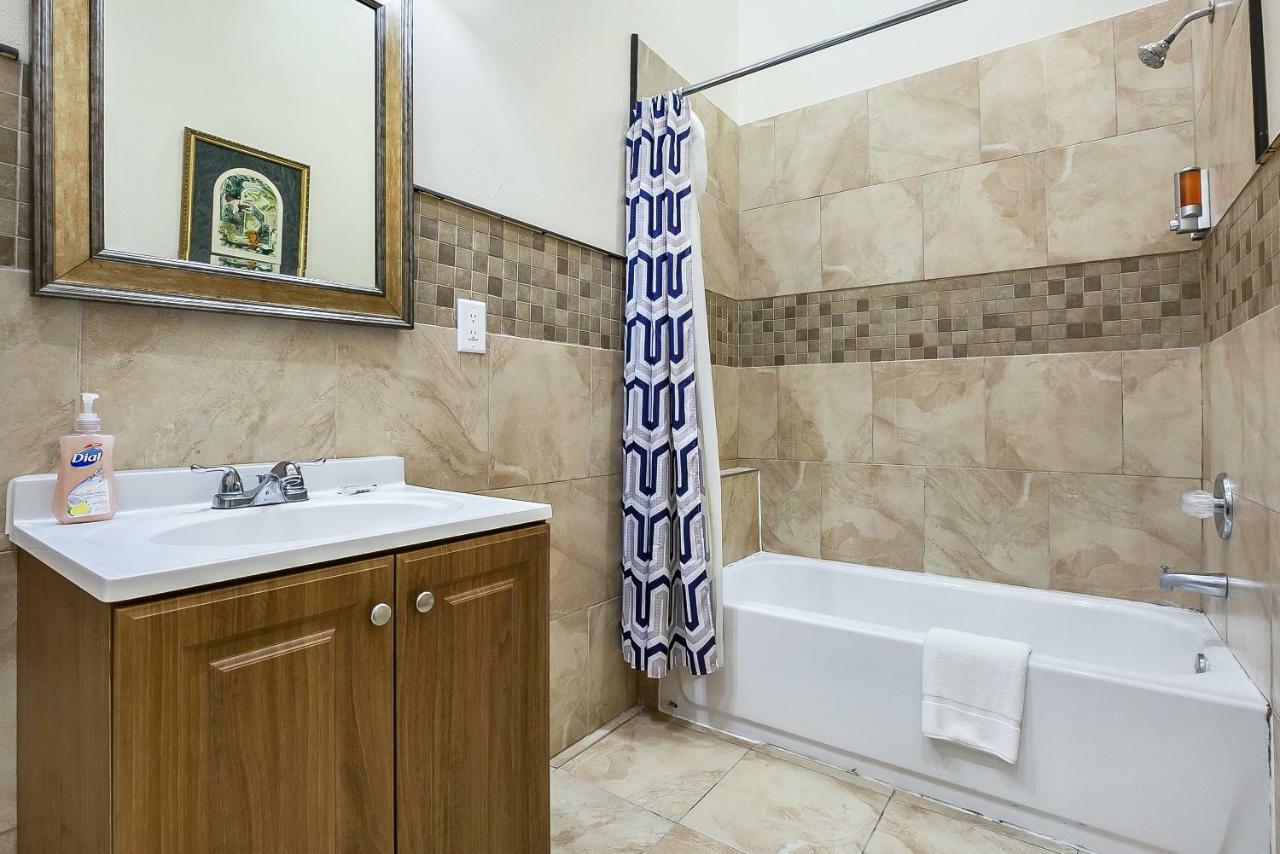 Stylish 4br In Downtown By Hosteeva New Orleans