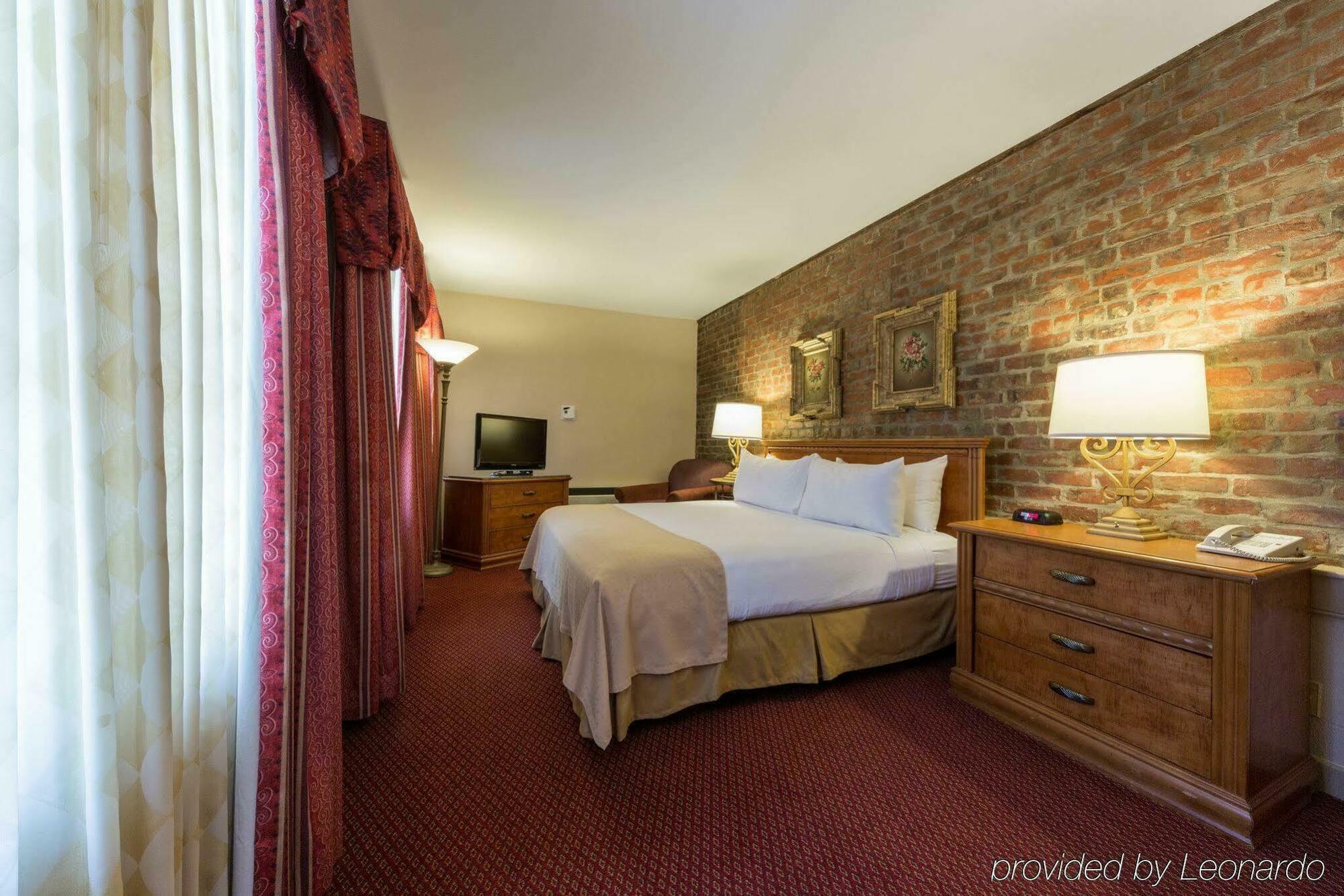 French Quarter-chateau Lemoyne By Ihg