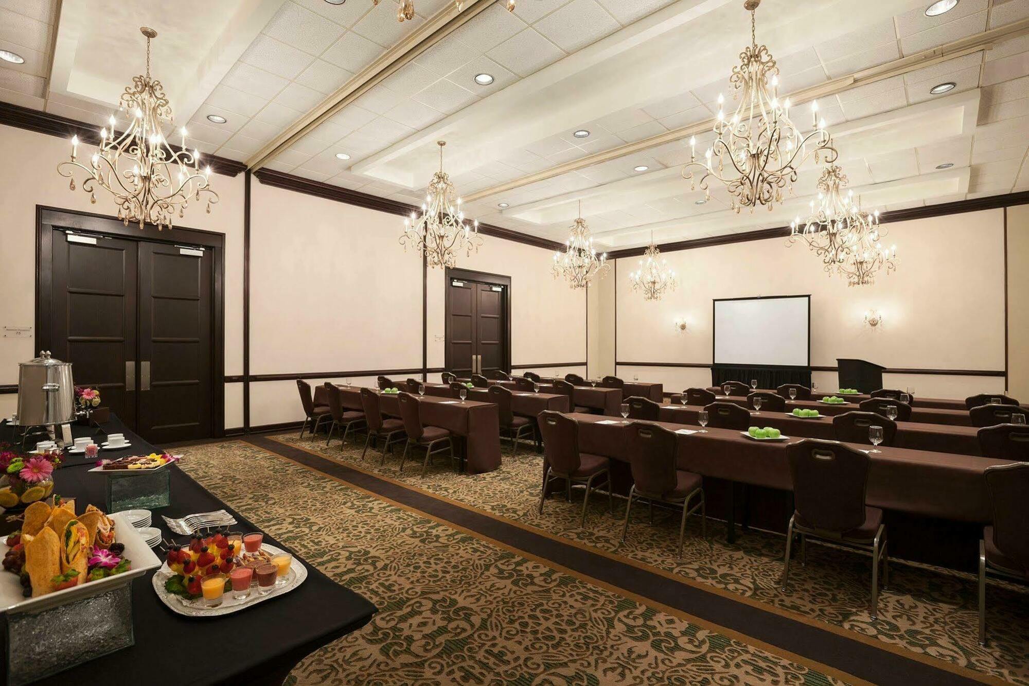 Embassy By Hilton Convention Center